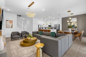 Brand NEW 9bedrooms 9bathrooms At Paradiso Grande