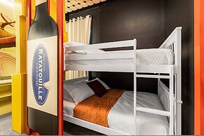 Brand NEW 9bedrooms At Paradiso Grande