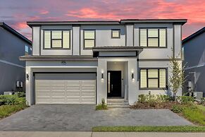 Brand NEW 9bedrooms At Paradiso Grande