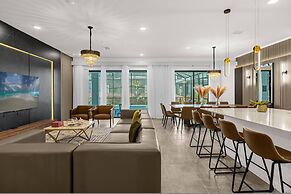 Brand NEW 9bedrooms At Paradiso Grande