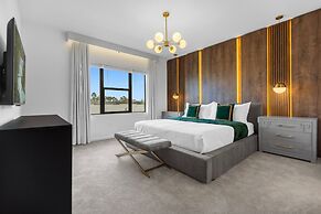 2024 Brand NEW 9bdrs 9baths At Paradiso Grande