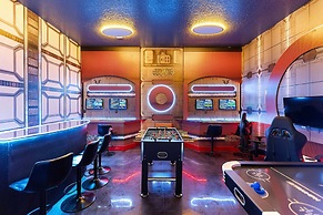 2024 Brand NEW 9bdrs 9baths At Paradiso Grande