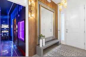 2024 Brand NEW 9bdrs 9baths At Paradiso Grande