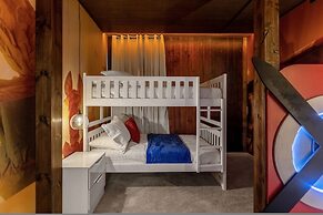 2024 Brand NEW 9bdrs 9baths At Paradiso Grande