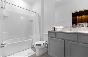 2024 Brand NEW 9bdrs 9baths At Paradiso Grande