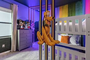 2024 Brand NEW 9bdrs 9baths At Paradiso Grande