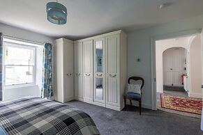 Salvin House - North East Escapes