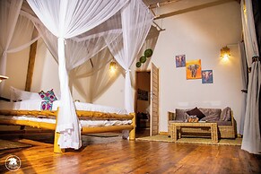 Kibale Tourist Safari Lodge