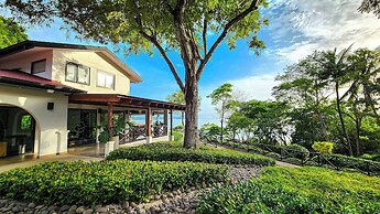 Reunion Hotel and Wellness Center