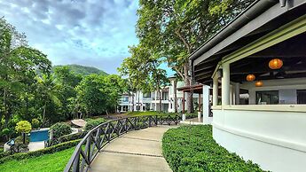 Reunion Hotel and Wellness Center