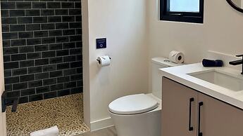 Reunion Hotel and Wellness Center