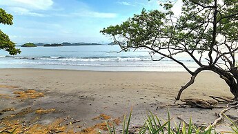 Reunion Hotel and Wellness Center