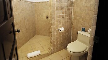 Reunion Hotel and Wellness Center