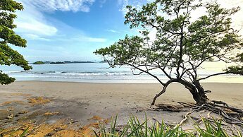 Reunion Hotel and Wellness Center