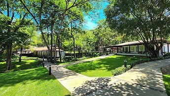 Reunion Hotel and Wellness Center