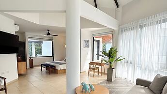 Reunion Hotel and Wellness Center