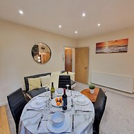 Kenilworth Modern Apartment With 2 Bedrooms