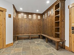 Apex Lodge Sol-12011