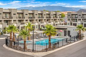 Best Value in St George - Green Valley Getaway