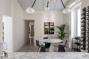 Luxurious Apartment in Rome