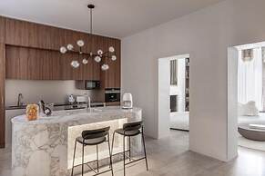 Luxurious Apartment in Rome