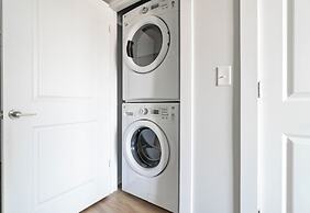 Foster On The Park Apartment By Barsala