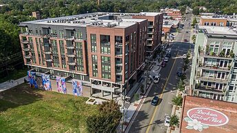 Foster On The Park Apartment By Barsala