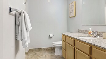 Barsala At 9 On Canal