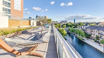 Barsala At 9 On Canal