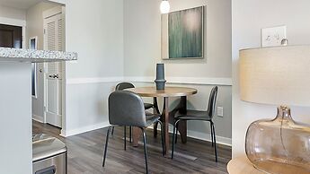 Barsala At 9 On Canal