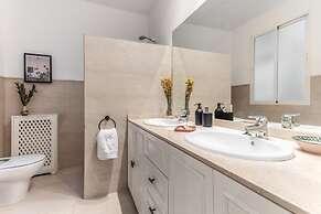 Gazules - 2 Bedrooms in Castellana