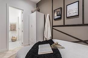 Pedra - 4 Bedrooms in Trafalgar