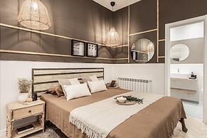 Utrera - 4 Bedrooms in Trafalgar