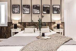 Utrera - 4 Bedrooms in Trafalgar