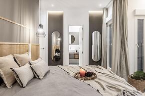 Ojen - 4 Bedrooms in Trafalgar