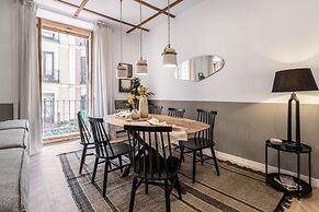 Baquo - 4 Bedrooms in Malasa a
