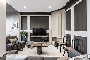 Sevilla - 4 Bedrooms in Trafalgar