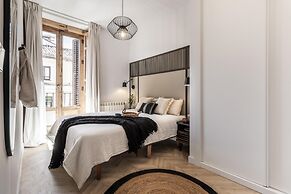 Broto - 4 Bedrooms in Malasa a