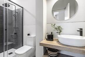 Albero - 3 Bedrooms in Malasa a