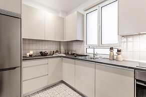 Albero - 3 Bedrooms in Malasa a