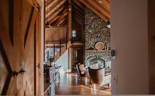 Scenic View Yosemite Cabin With Hottub by Casa Oso