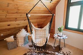 Luxury Casa Oso Retreat 2houses Hottub BBQ 43acres