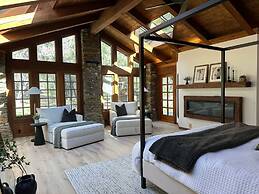 Luxury Casa Oso Retreat 2houses Hottub BBQ 43acres