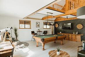 Luxury Casa Oso Retreat 2houses Hottub BBQ 43acres