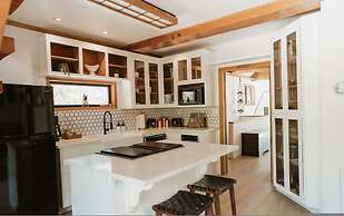 Luxury Casa Oso Retreat 2houses Hottub BBQ 43acres