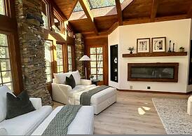 Luxury Casa Oso Retreat 2houses Hottub BBQ 43acres