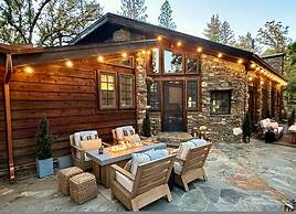 Luxury Casa Oso Retreat 2houses Hottub BBQ 43acres