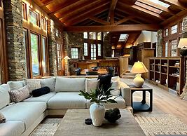 Luxury Casa Oso Retreat 2houses Hottub BBQ 43acres