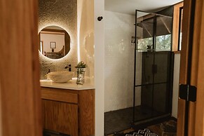 Romantic Forest Loversnest by Casa Oso