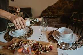 Romantic Forest Loversnest by Casa Oso